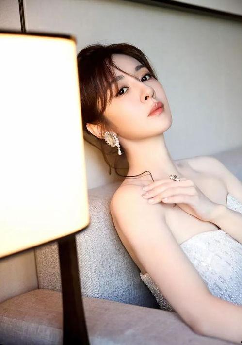 网红AV大胸视频,网络热度的背后真相