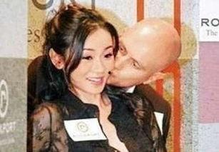 明星被揩油照片,明星被揩油照片引发热议