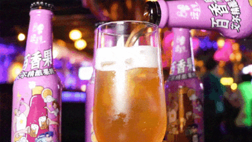 网红小黑妹喝的酒,她钟爱的独特美酒